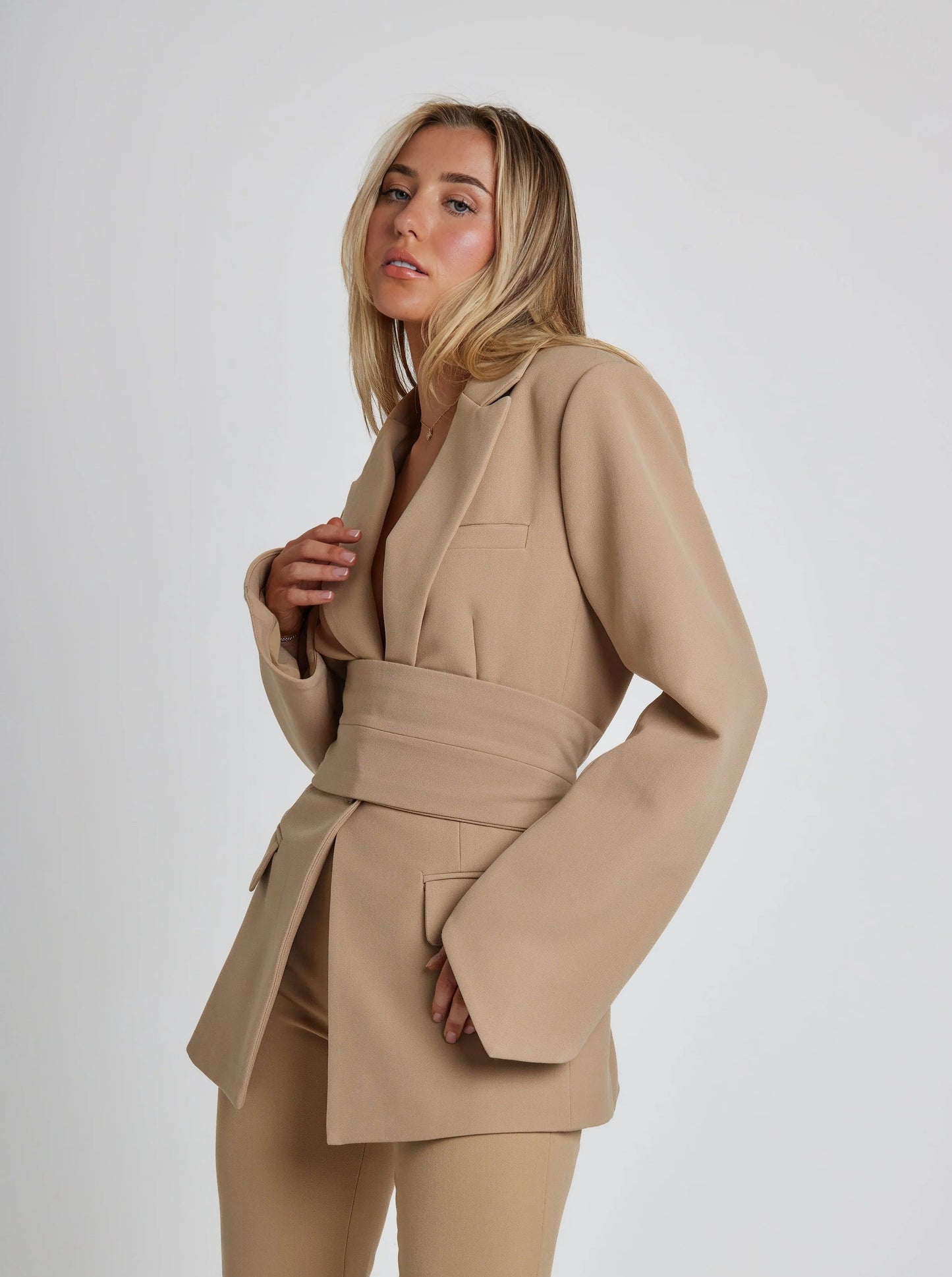 Caroline™ Blazer mit Gürtel