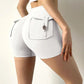 BellaFlex™ Erhöhen Sie Ihr Training mit modischen Funktionsshorts.